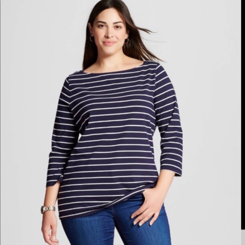 AVA & VIV Top Navy with White stripes 1X